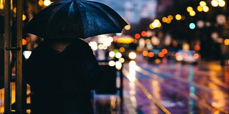 曼联战术布置详解，主帅重点强调防守反击